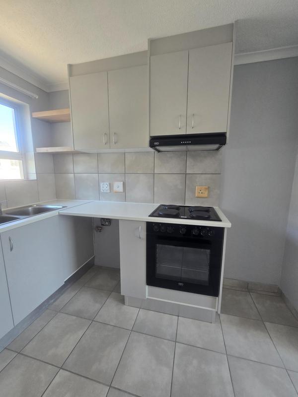 To Let 2 Bedroom Property for Rent in Anchorage Park Western Cape